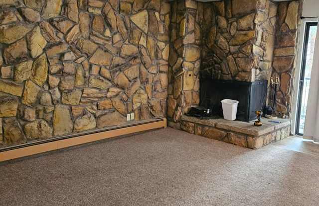 Lake Cliffe Condo - 1 Bedroom/1 Bath Across from Lake Dillon w/Clubhouse, Indoor Pool, 2 Hot Tubs photos photos