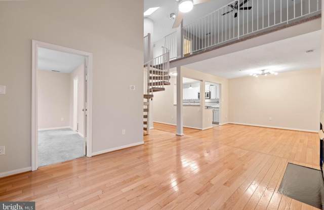 15315 DIAMOND COVE TER #13-7 photos photos