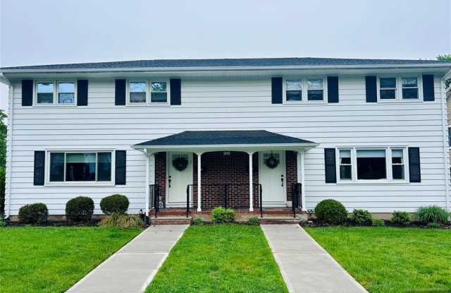 12 Maple Avenue B photos photos
