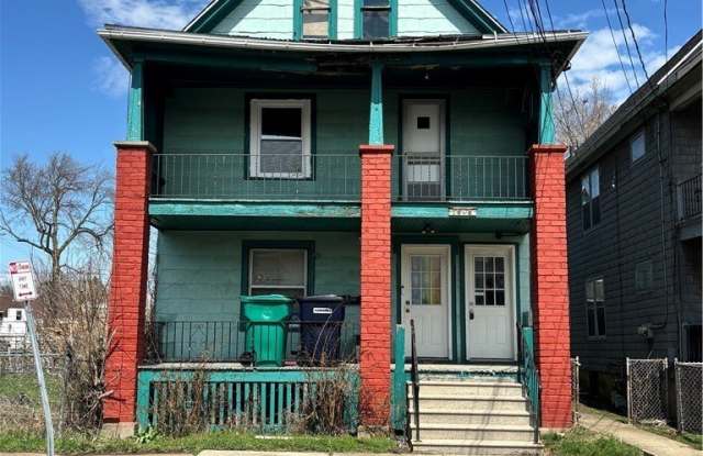 1808 Whitney Avenue photos photos