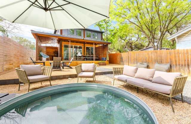 207 Lessin Ln. - 207 Lessin Lane, Austin, TX 78704
