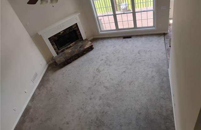 807 Sylvania Court SE Gallery 4