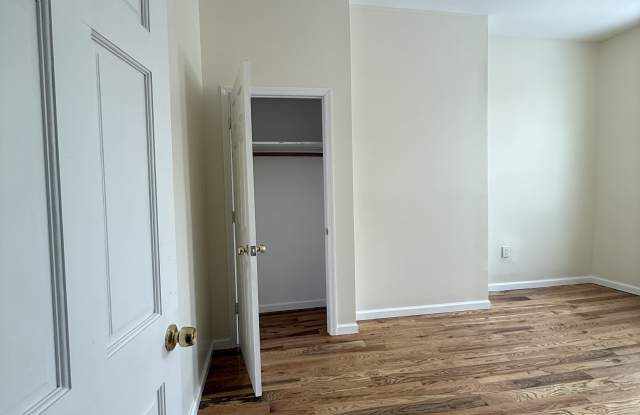 253 Eldert St photos photos 253 Eldert St photos photos