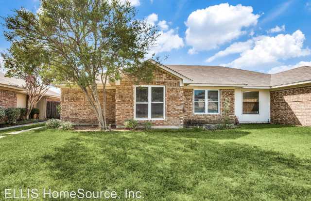 539 Lee - 539 Lee Drive, Coppell, TX 75019