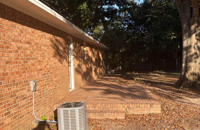 2822 South Estates Road Gallery 4