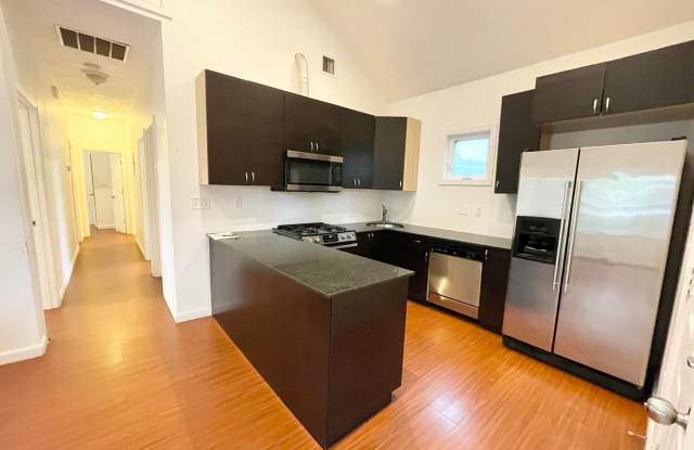 HOT MISSION HILL LISTING!!!! photos photos