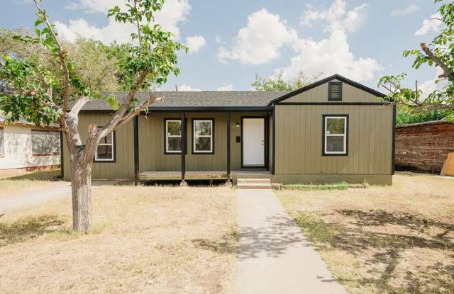 3106 Eisenhower Rd photos photos