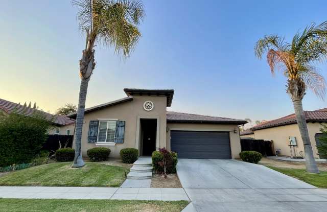 5927 East Burns Avenue photos photos