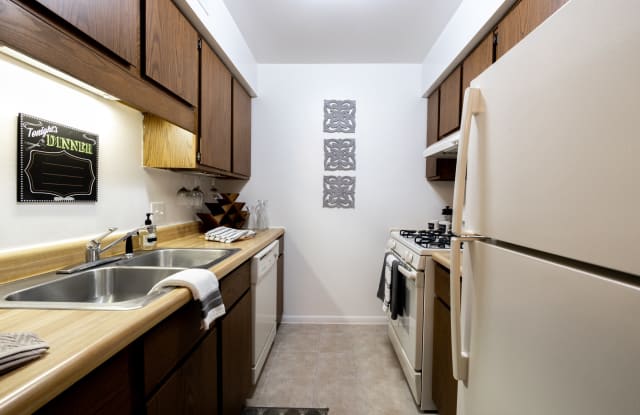 University Park Apartments photos photos