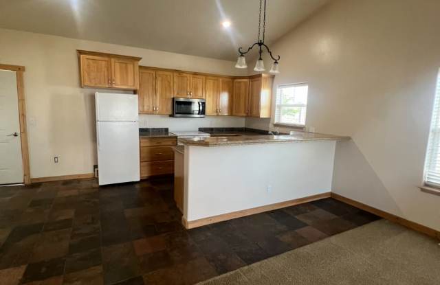 374 Cole Avenue - 1 photos photos