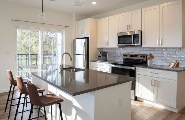 The Square at Millers Crossing photos photos