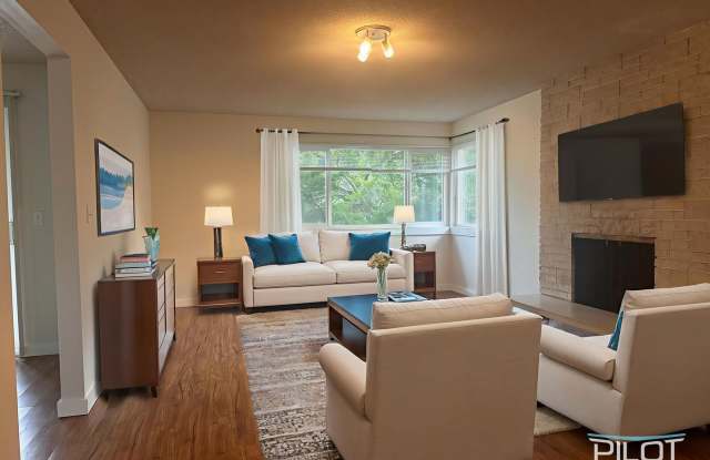 Spacious 2BD in Beautiful Magnolia Neighborhood. 2 WEEKS RENT FREE!! photos photos