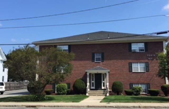 50 Franklin Street - 50 Franklin Street, Stoneham, MA 02180