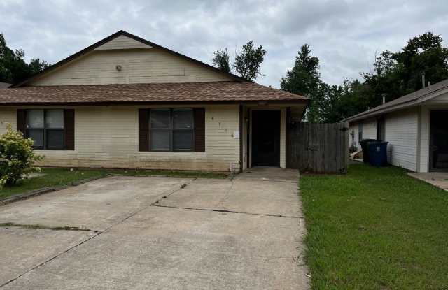 Available Now - 3 bedroom 2 bath photos photos