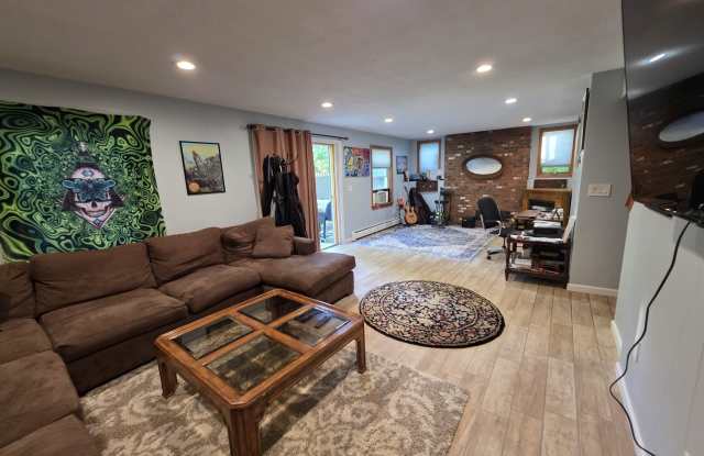 20 Fox Brook Rd Gallery 3