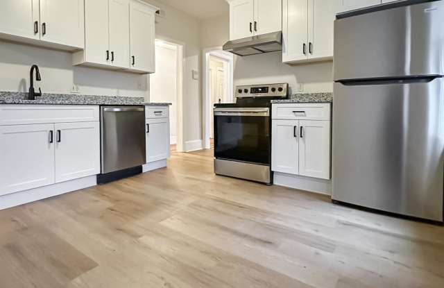 55 Hollander Street55 Hollander Street - 2 photos photos