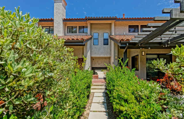 PRIME POOLFRONT LOCATION & CLOSE TO MAIN GATE! BRIGHT & SPACIOUS, END-UNIT POOLFRONT TOWNHOUSE W/ SPACIOUS & PRIVATE PATIO OVERLOOKING POOL, 2 BALCONIES & BRIGHT LIVING SPACE IN PRESTIGOUS, GATED MANHATTAN VILLAGE! photos photos