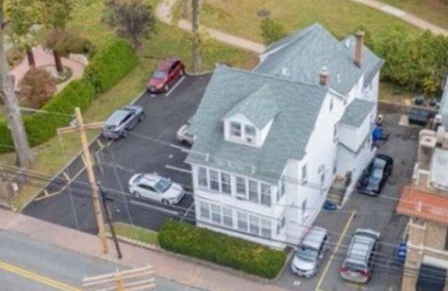 10 N Passaic Ave Gallery 1
