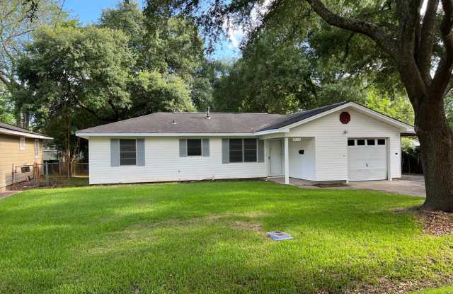 9175 Gardner Street - 9175 Gardner Street, Beaumont, TX 77707