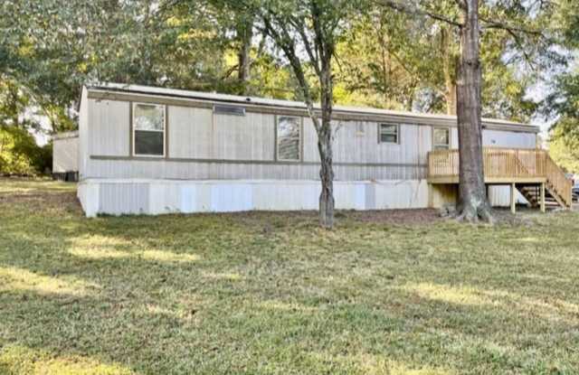 Adorable 3 bedroom 1.5 bath Mobile Home located it Dallas photos photos