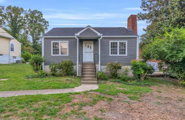 3 bedroom East Ridge Home! photos photos