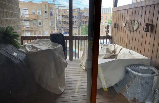 628 West Wrightwood Avenue photos photos