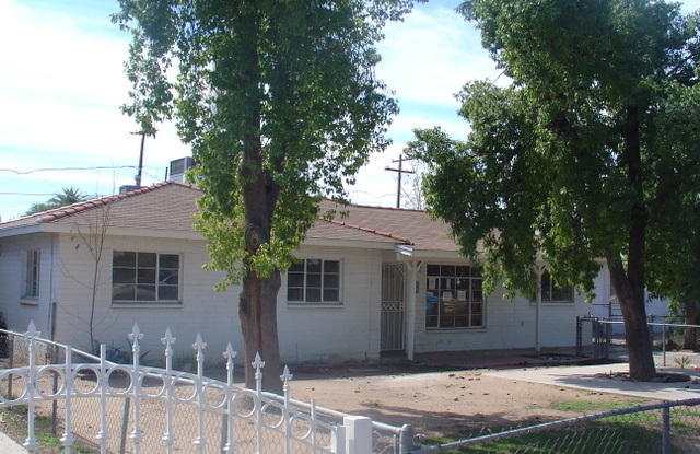 1927 E SHERIDAN Street Gallery 2