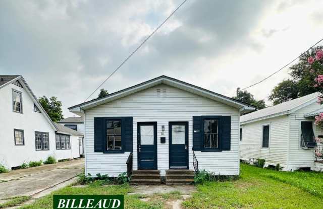 711 S Sterling St photos photos