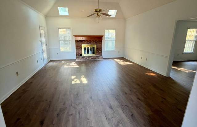 7527 Wilsford Gallery 2