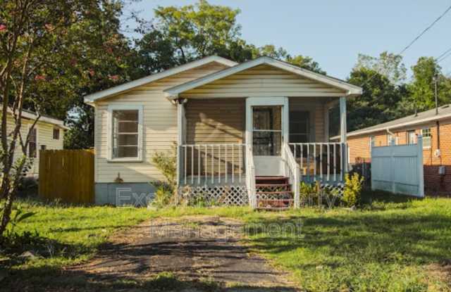 3928 37th Avenue photos photos