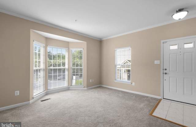 6381 STOCKBRIDGE OVERLOOK Court Gallery 4