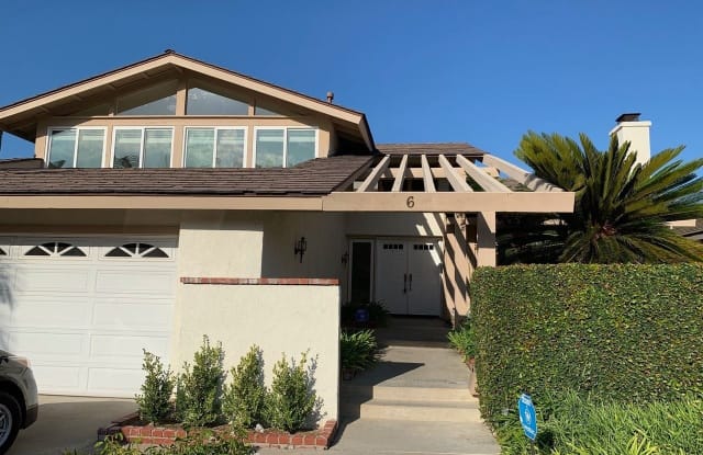 6 Morning Dew - 6 Morning Dew, Irvine, CA 92603