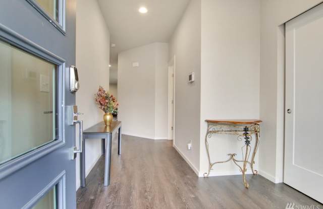 9823 S 229th Pl Gallery 2