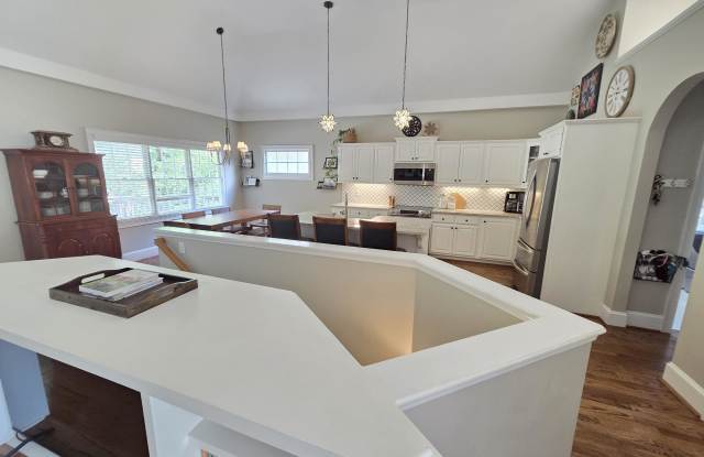 2185 Briarlake Trace Gallery 3