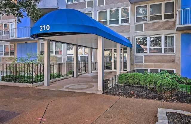 210 N 17th Street photos photos