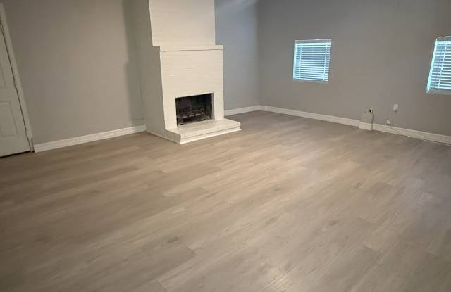 5013 Brookdale Dr Gallery 3