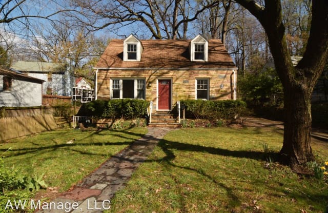 302 Elm Ave - 302 Elm Avenue, Takoma Park, MD 20912