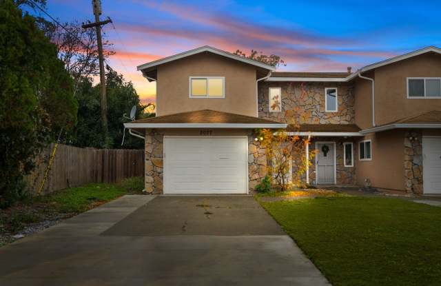 2 STORY DUPLEX LOCATED IN FAIRFIELD - 2077 Peach Tree Drive, Fairfield, CA 94533