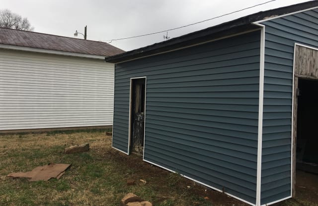 735 Beechwood Avenue - 735 Beechwood Avenue, Bardstown, KY 40004