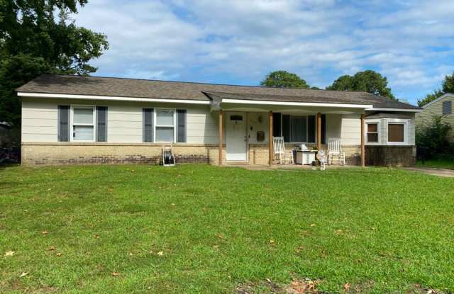 PRINCESS ANNE PLAZA photos photos