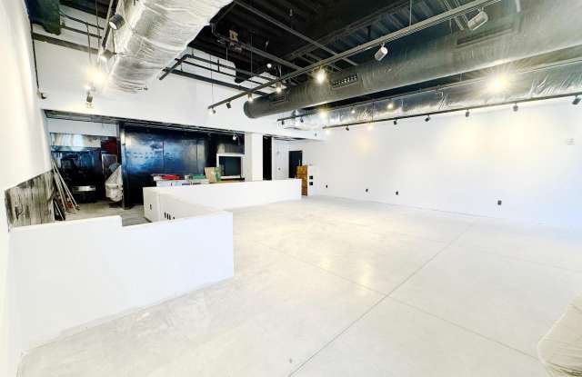 518 E 3RD Street Gallery 4