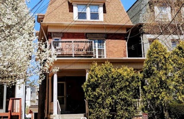 6331 1/2 Walnut Street - 6331 1/2 Walnut St, Pittsburgh, PA 15206