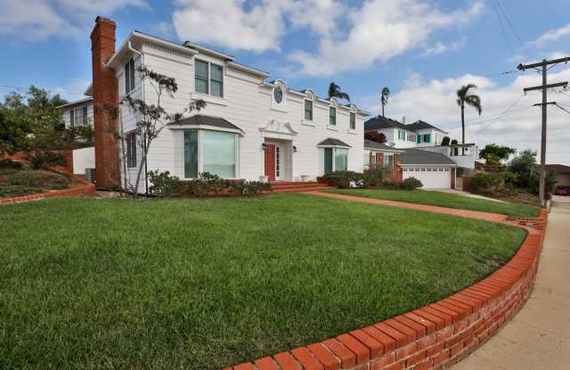 Stunning Point Loma Home with Downtown/Bay Views photos photos