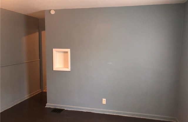 1109 Medford Avenue Gallery 2