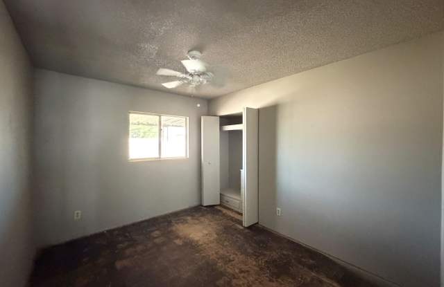 6001 North 62nd Drive Gallery 2