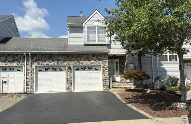 28 Warbler Road photos photos