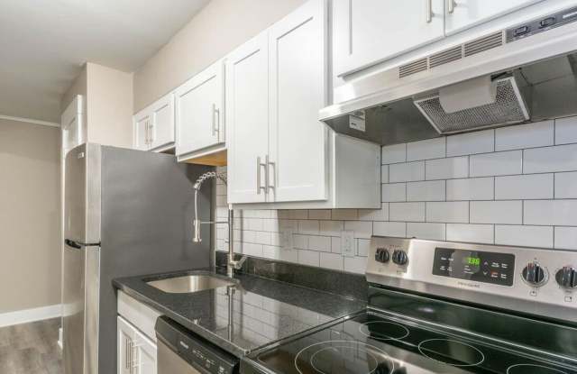 408 S. Dunn Street photos photos