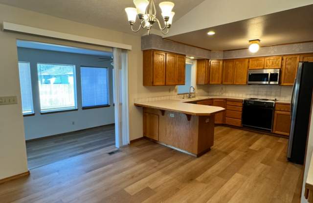 Available Now! Beautiful Valley Home! - 3001 South Bolivar Road, Spokane Valley, WA 99037