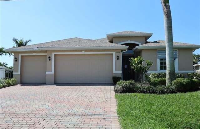 2906 SW 32nd ST - 2906 Southwest 32nd Street, Cape Coral, FL 33914
