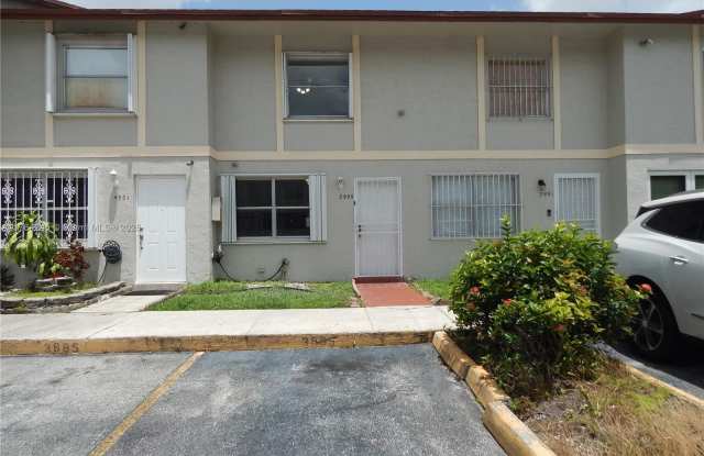 3995 W 9th Ct - 3995 West 9th Court, Hialeah, FL 33012 3995 W 9th Ct - 3995 West 9th Court, Hialeah, FL 33012